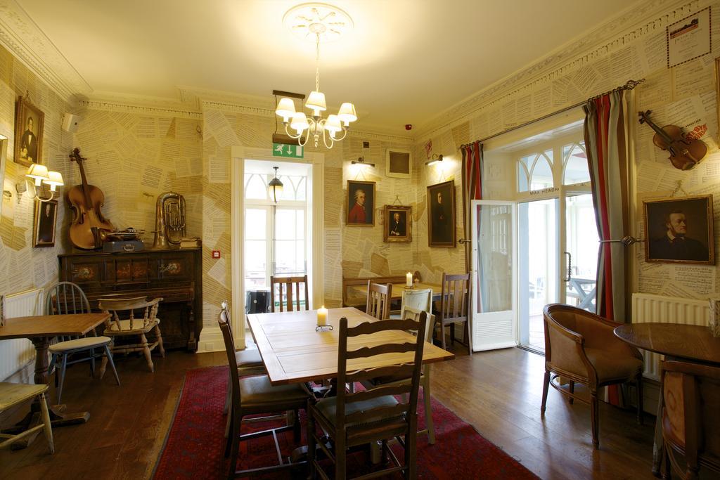 Bed and Breakfast The Ness Тінмут Екстер'єр фото